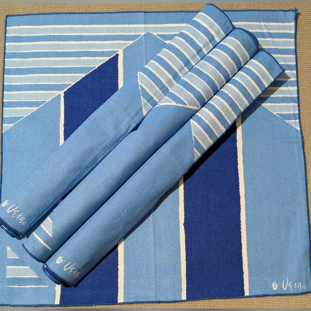 Vera Neumann Blue Geometric Napkin Set (4)